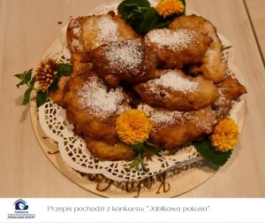 KGW w Gościeradowie Racuchy drożdżowe z jabłkiem