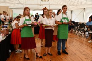 kgw łazanki czeka na prezentację swojej potrawy